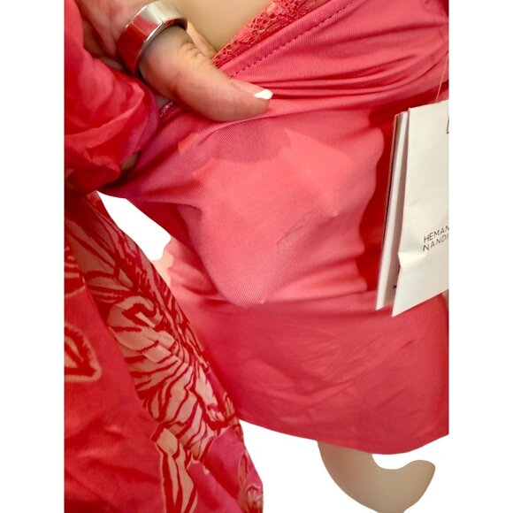 Hemant and Nandita Pink Floral Top with Cami NWT- Size XS - Picture 14 of 16